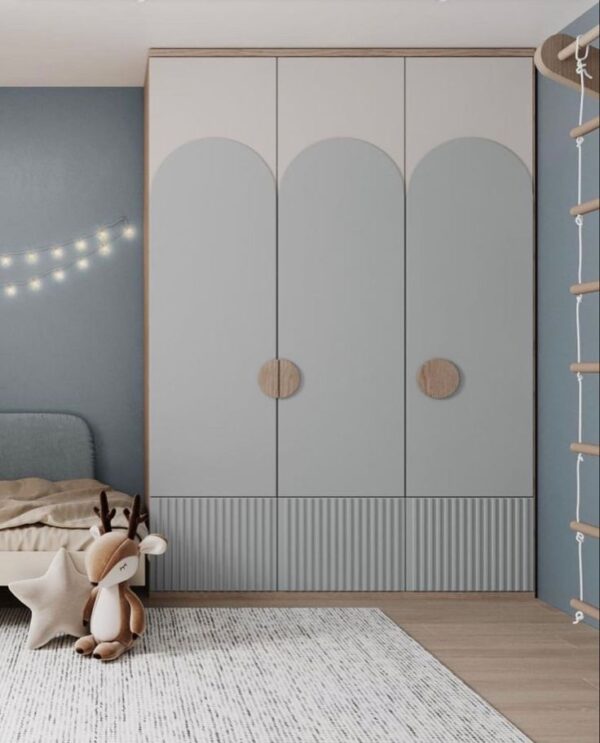 Wardrobe with 3 Shutters - White and Blue