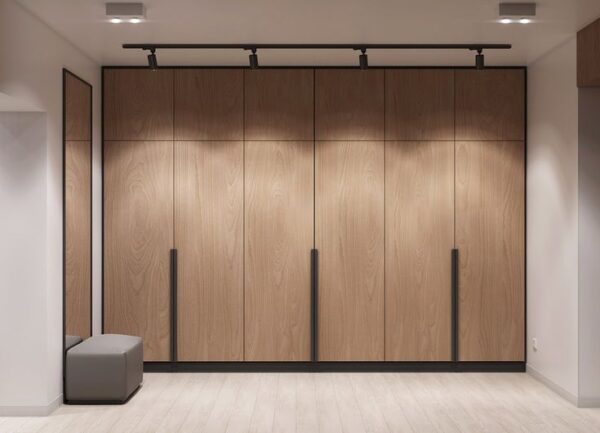 Wardrobe with 8 Shutters