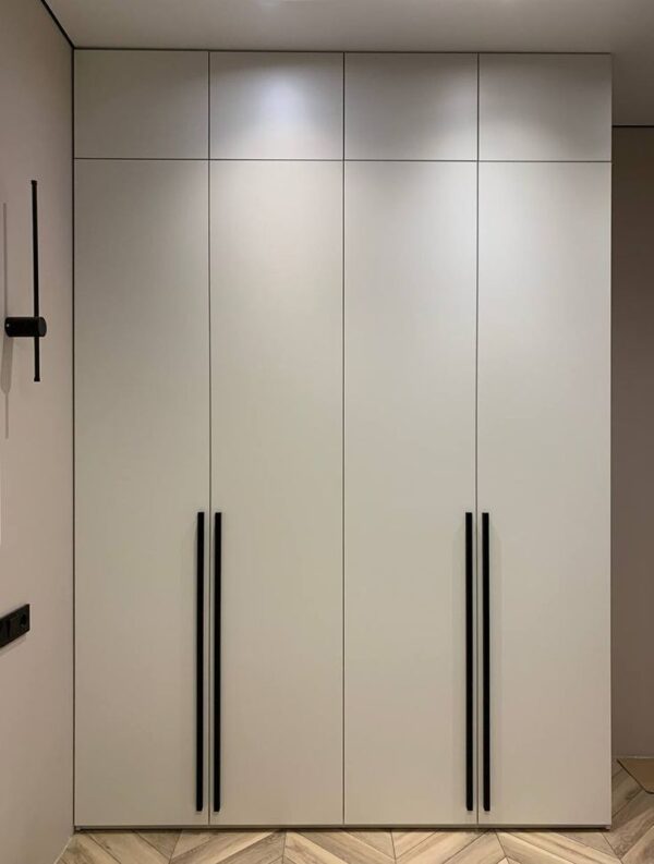 Wardrobe with 4 Shutters - White